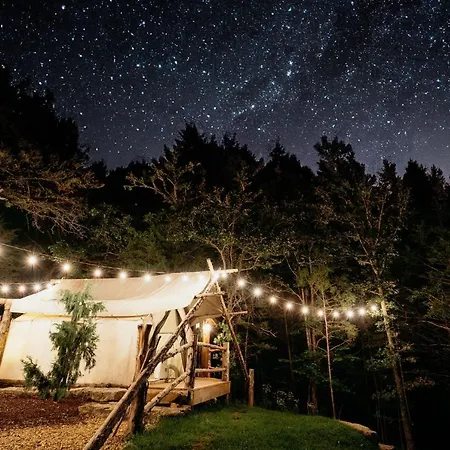 The Original Campsite On 53 Acres, Branson, Mo